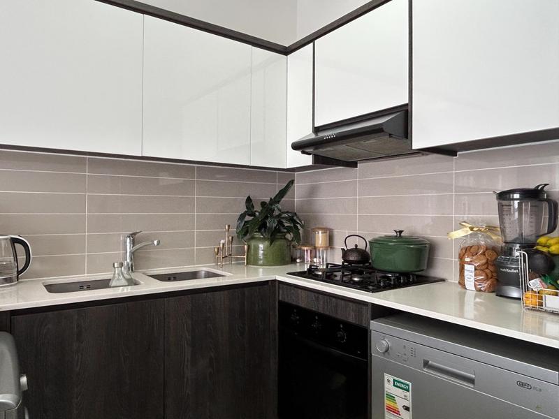 To Let 1 Bedroom Property for Rent in Sandown Western Cape